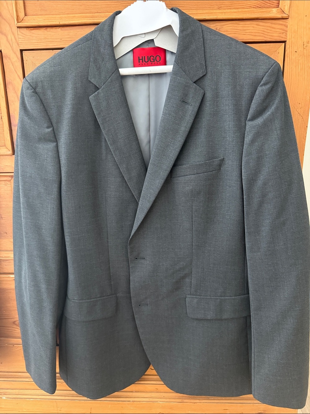 Hugo Boss Men's Charcoal Gray Single-Breasted Suit